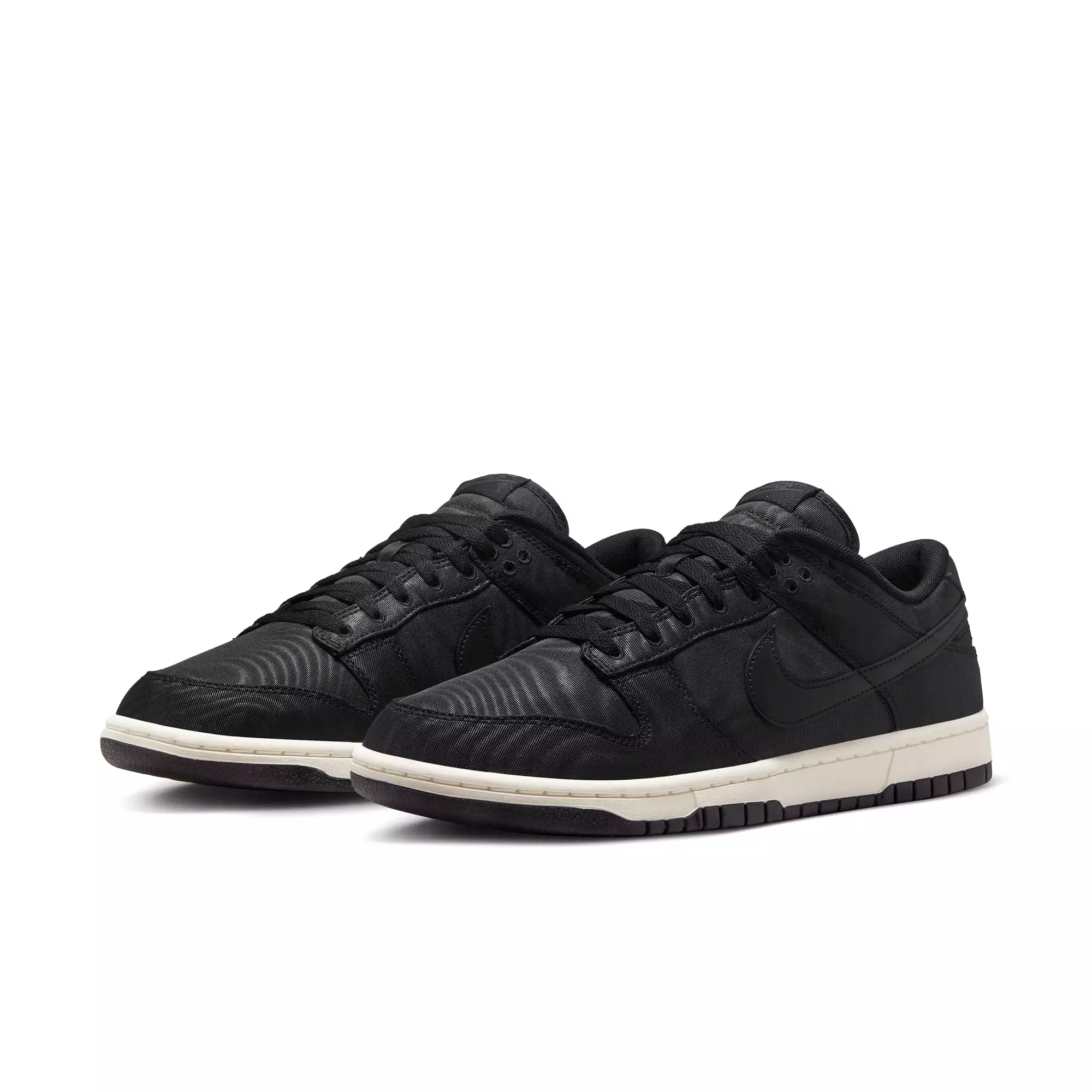 Nike Dunk Low Retro PRM