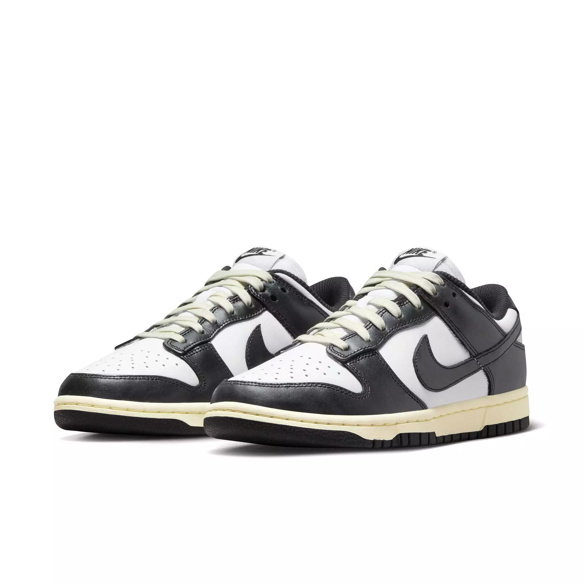 W Nike Dunk Low PRM